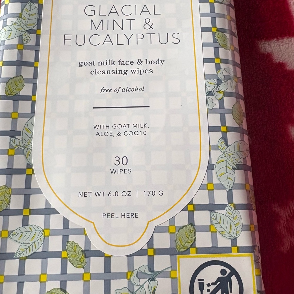4 unopened packs of Beekman goat milk wipes - Picture 9 of 10
